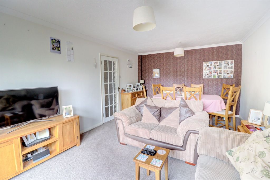 Property photo 2 of 10 Picture No. 04