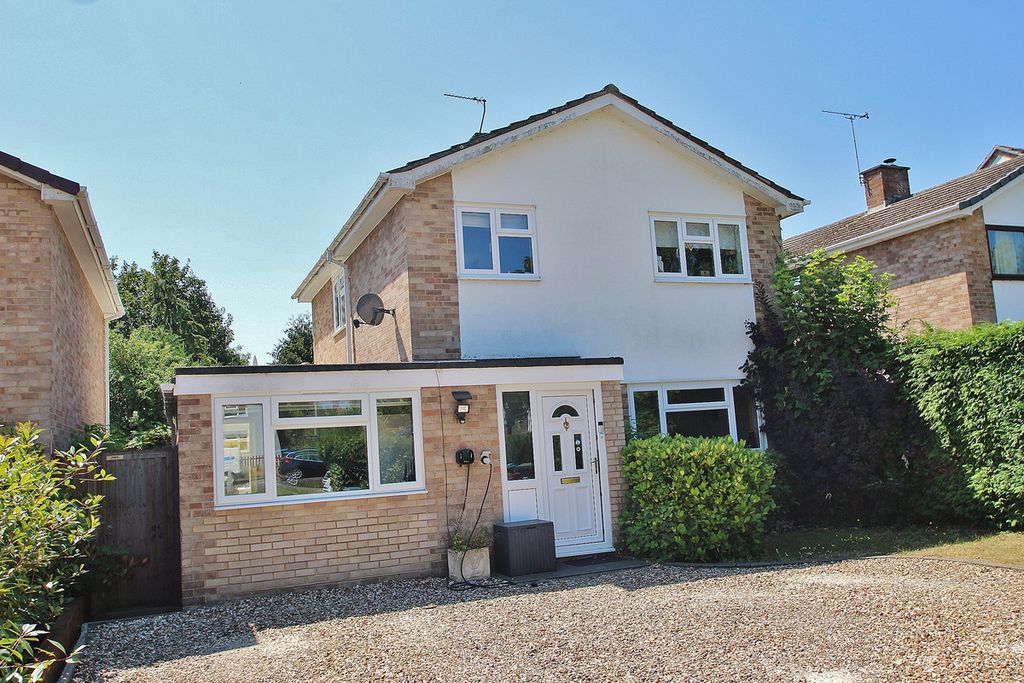 Property photo 1 of 16