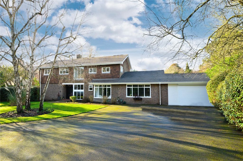 Property photo 2 of 13 Picture No. 36