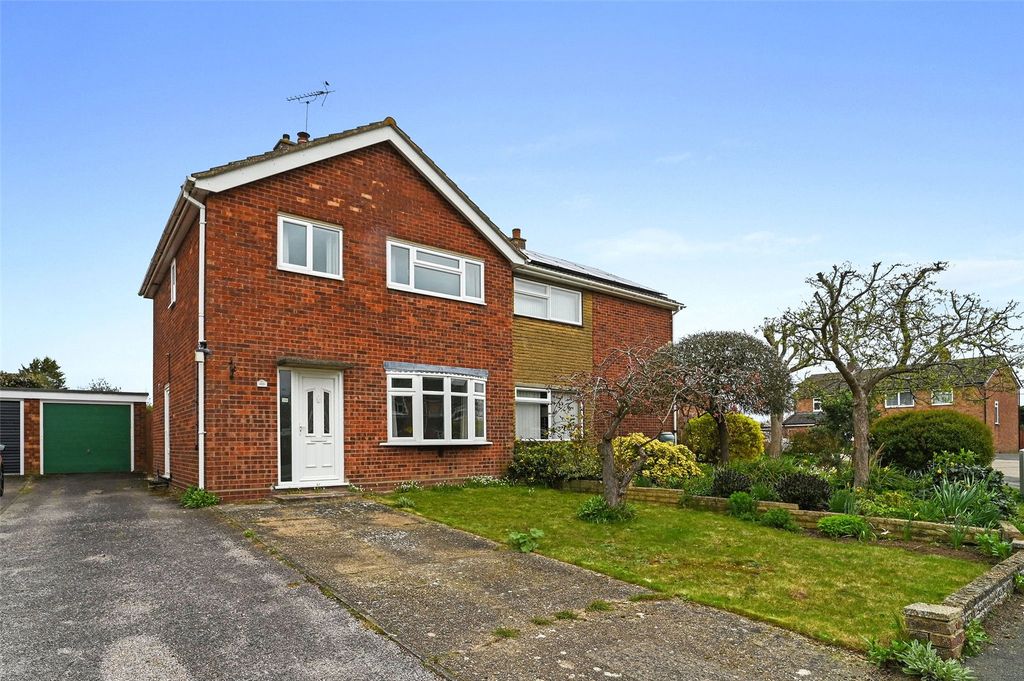 Property photo 1 of 23 Front Aspect