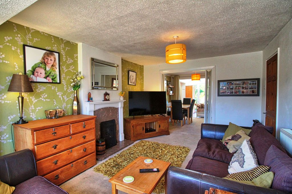 Property photo 3 of 28 Img_1365