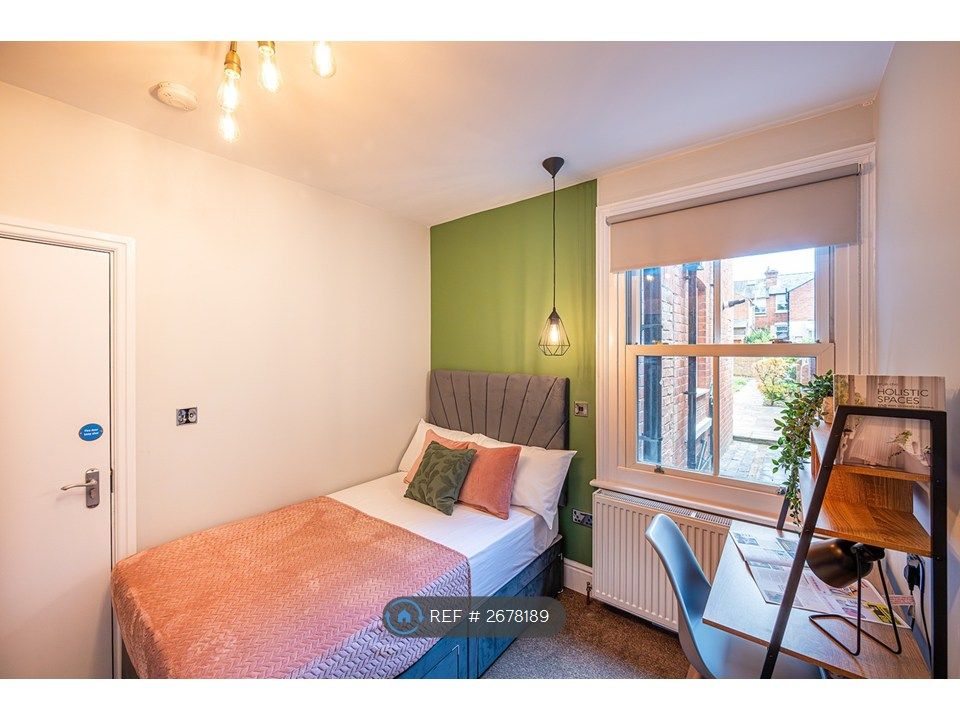 Property photo 3 of 6