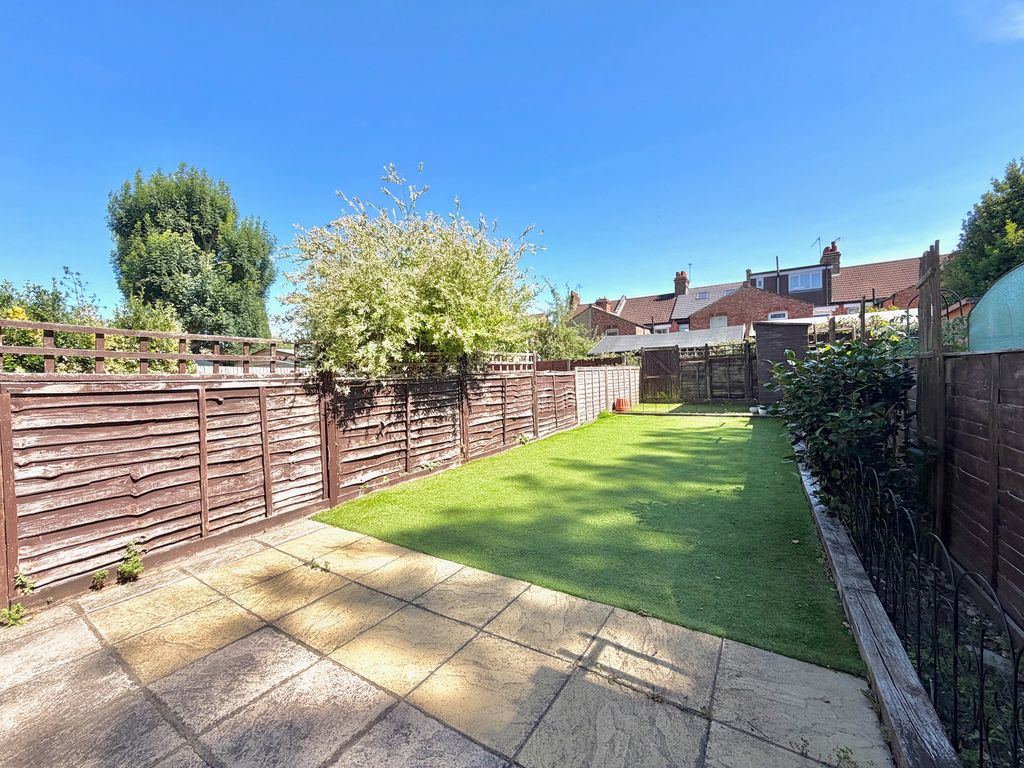 Property photo 1 of 17 Rear Garden