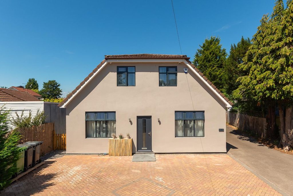 Property photo 2 of 46 3C5Lby - External B.Jpg