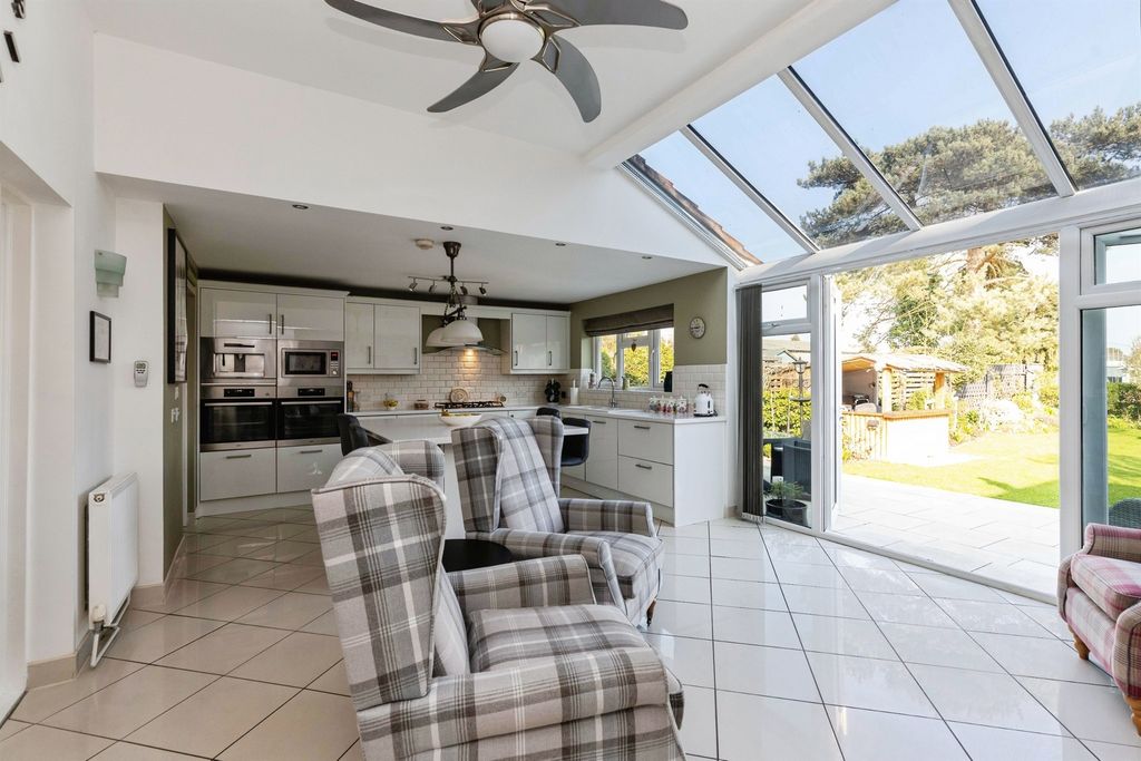 Additional image 5 of 5 bed detached house for saleWestwood Avenue, March PE15