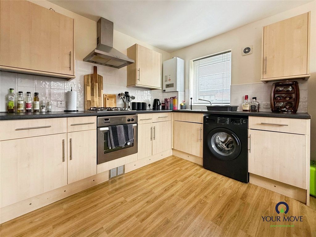 Property photo 3 of 14 Picture No. 15
