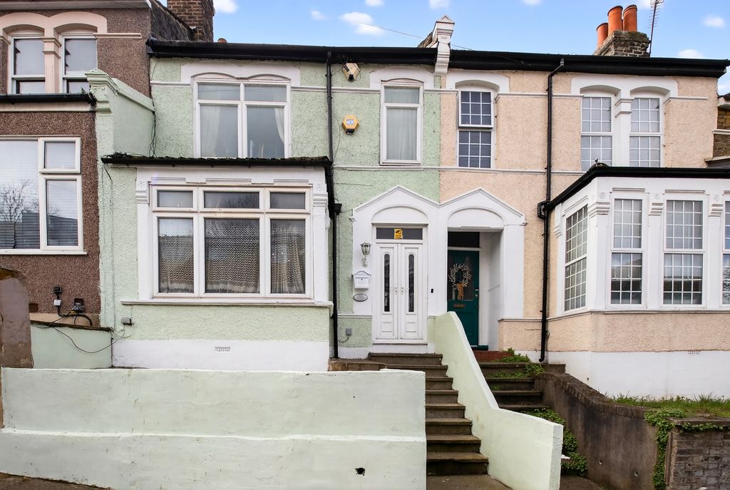 Property photo 1 of 22