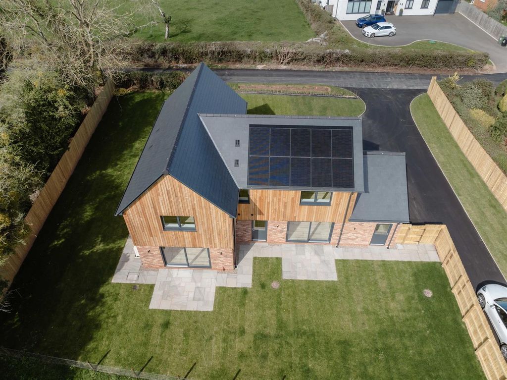 Additional image 4 of 4 bed property for saleColdwells Road, Holmer, Hereford HR1