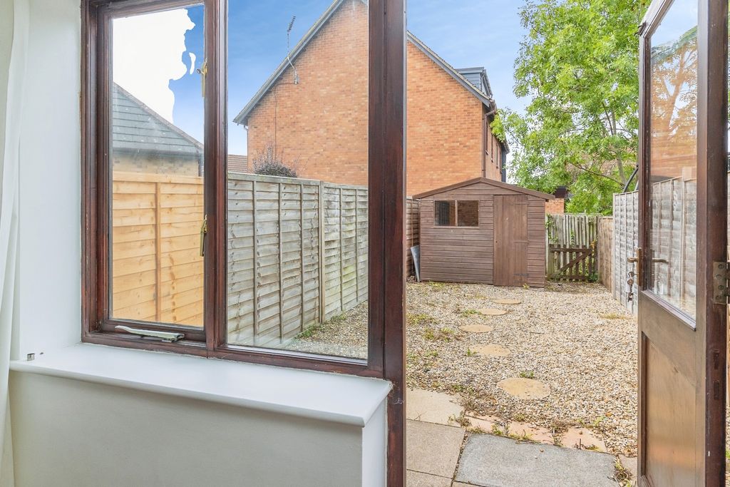 Property photo 2 of 15 Pbox-Img.Jpg