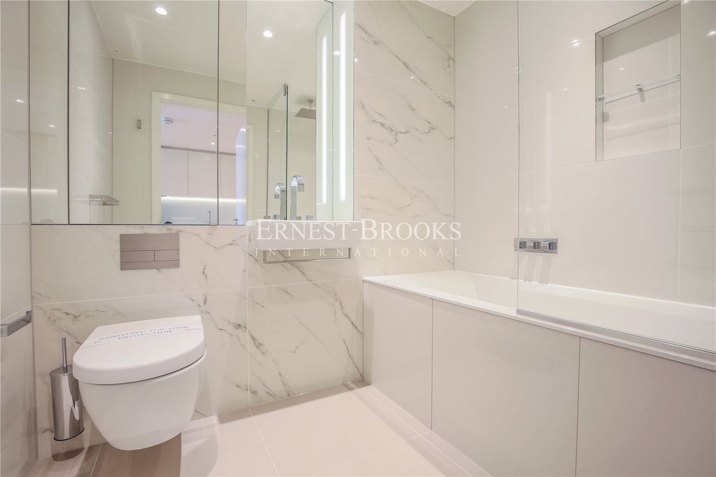 Property photo 3 of 9 Picture No. 06