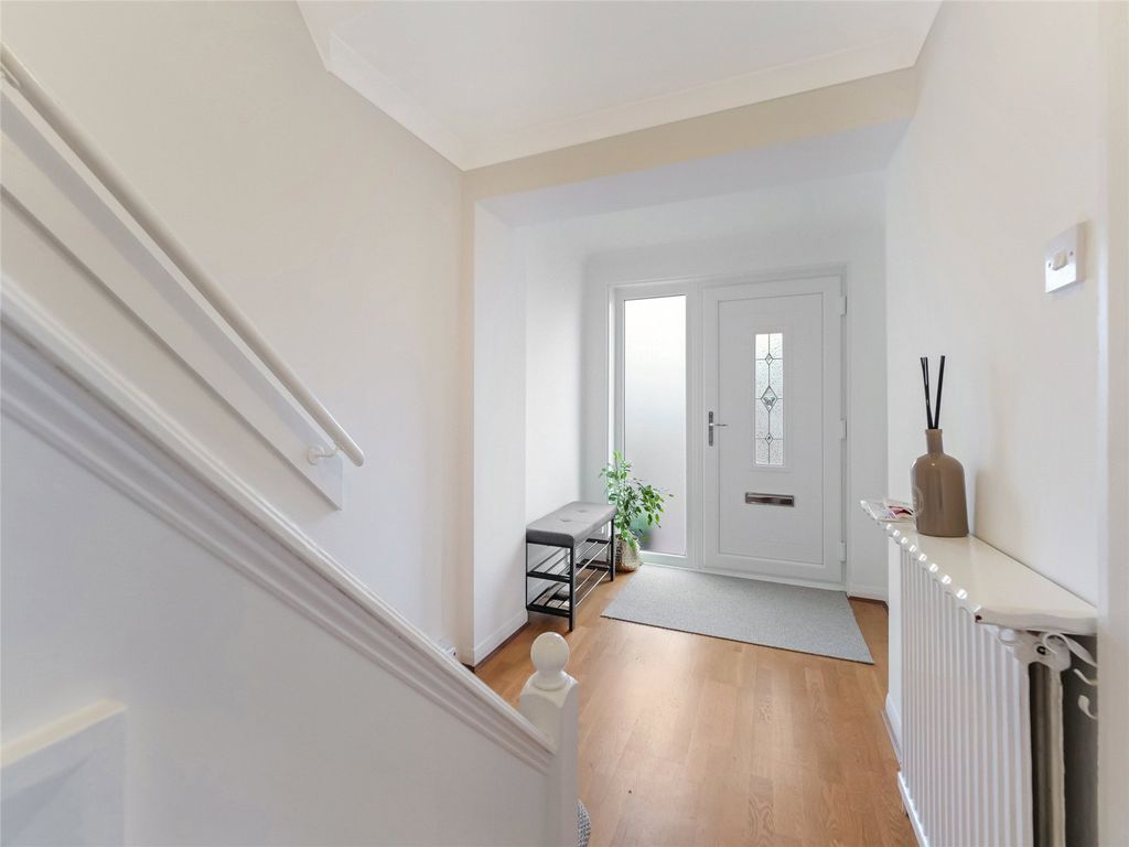 Property photo 3 of 16 Picture No. 05