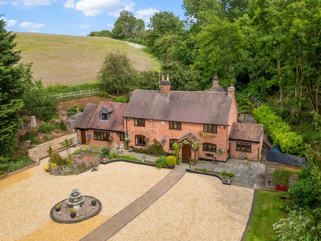 Property photo 1 of 35