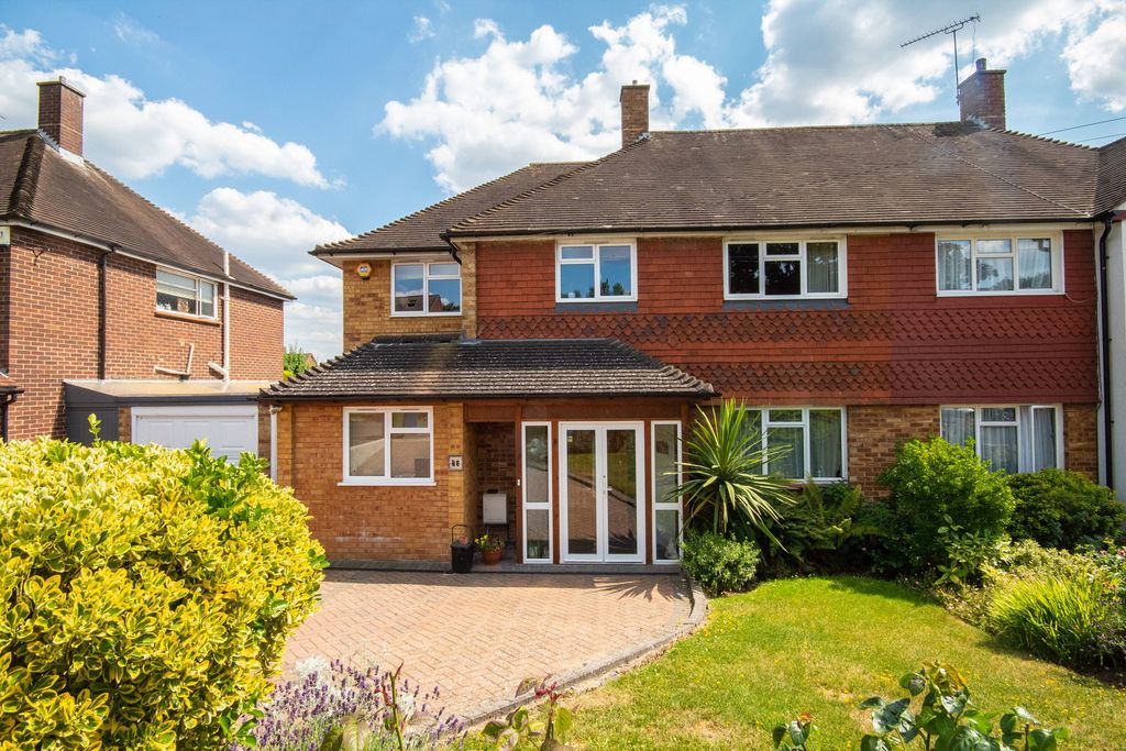 Property photo 2 of 26