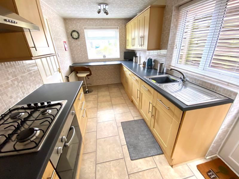 Property photo 3 of 14 Photo 12