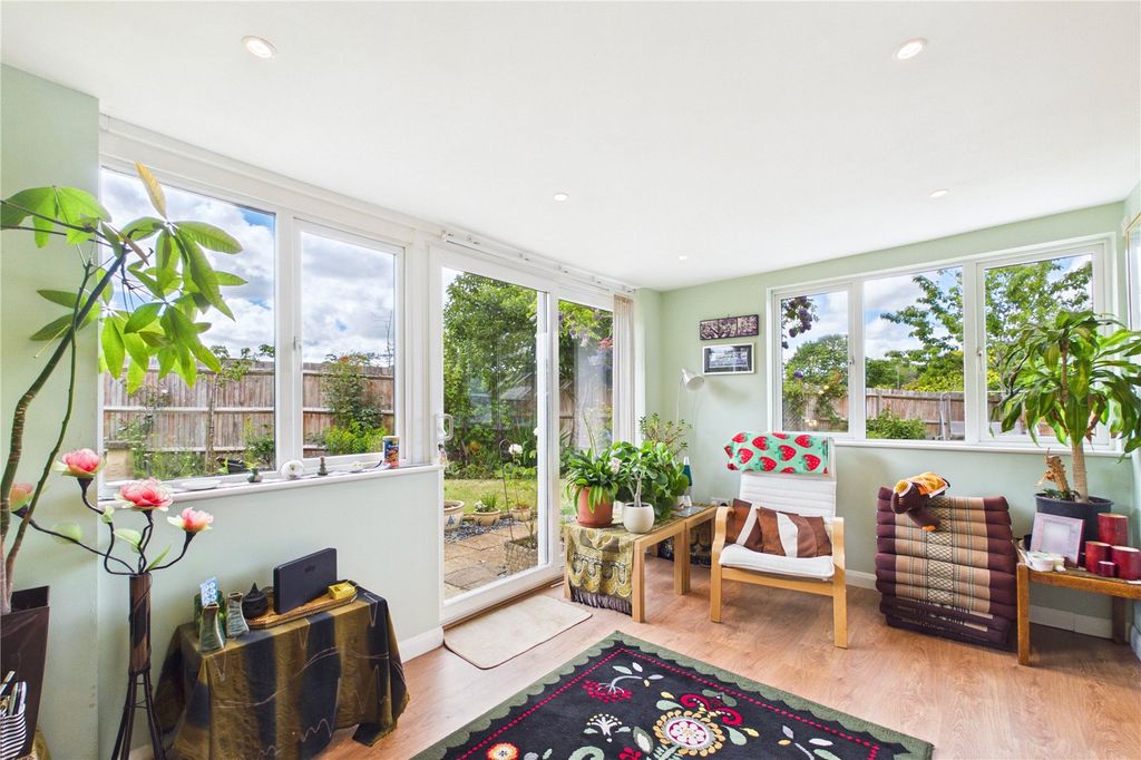 Property photo 3 of 16 Sunroom