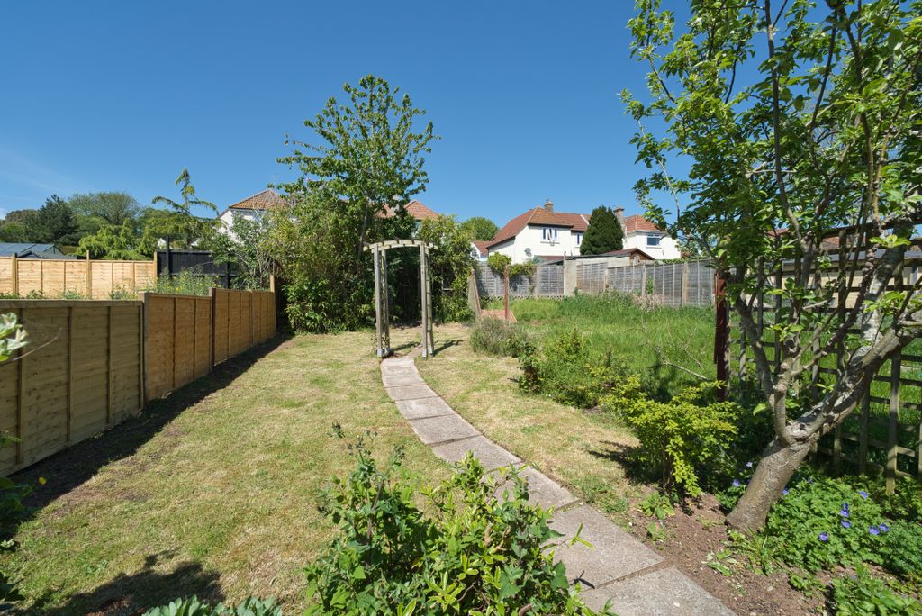 Property photo 2 of 15 Gallery