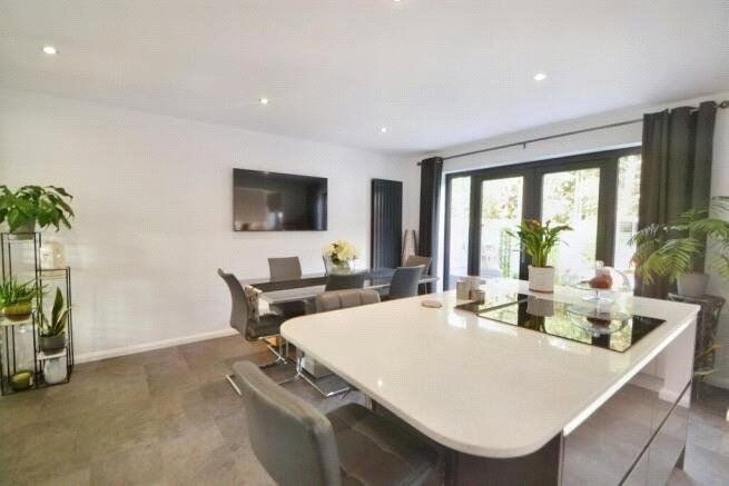 Property photo 3 of 22 Picture No. 03