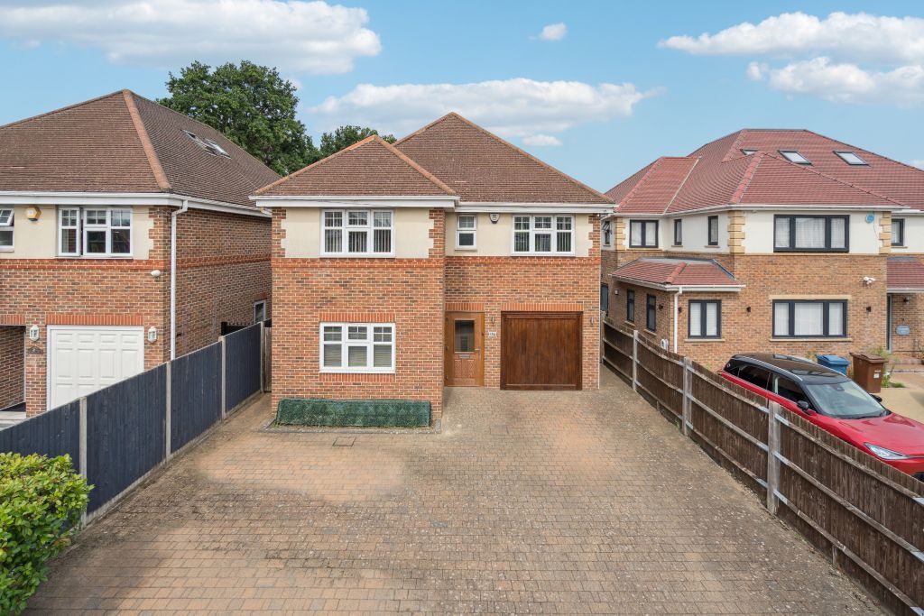 Property photo 1 of 17