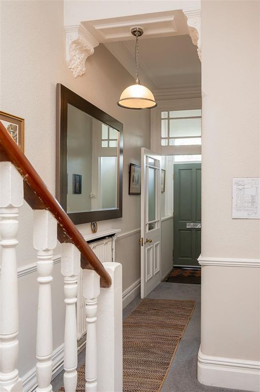 Property photo 3 of 24 Entrance