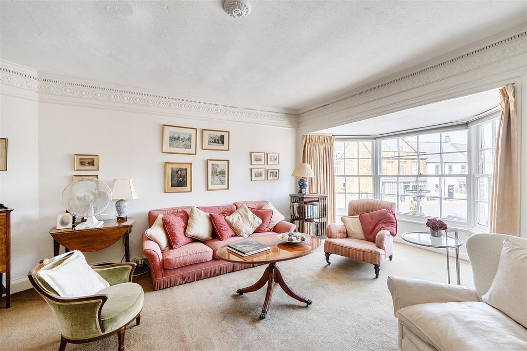 Property photo 3 of 24 1483253-18-6A3d5A2417B06.Jpg