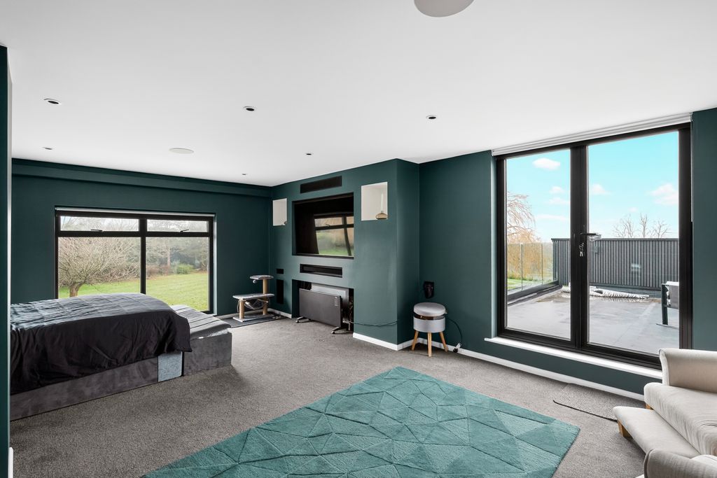 Additional image 16 of 7 bed detached house for saleWilderwick Road, East Grinstead RH19