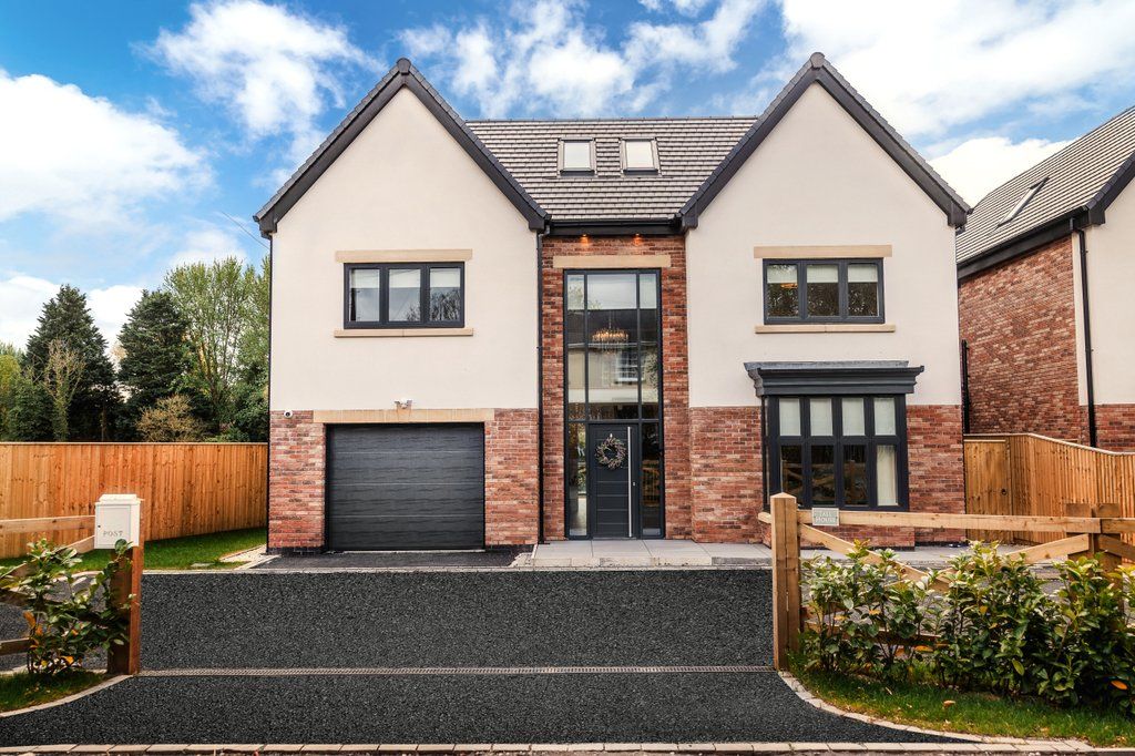 Property photo 1 of 25