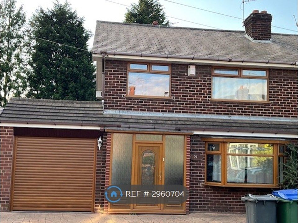 Property photo 1 of 19 Front