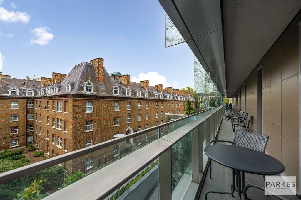 Property photo 3 of 20 Picture No. 19