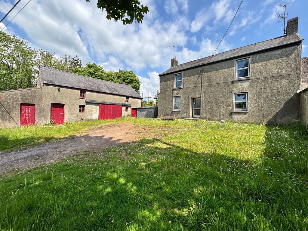 Property photo 1 of 22