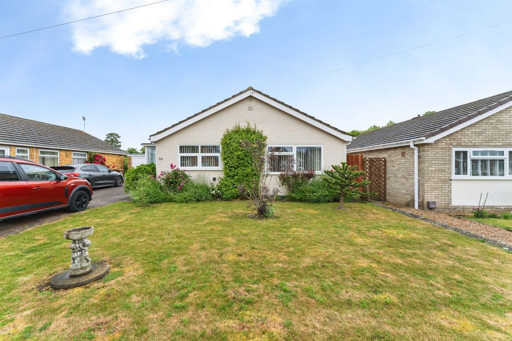 Property photo 2 of 17