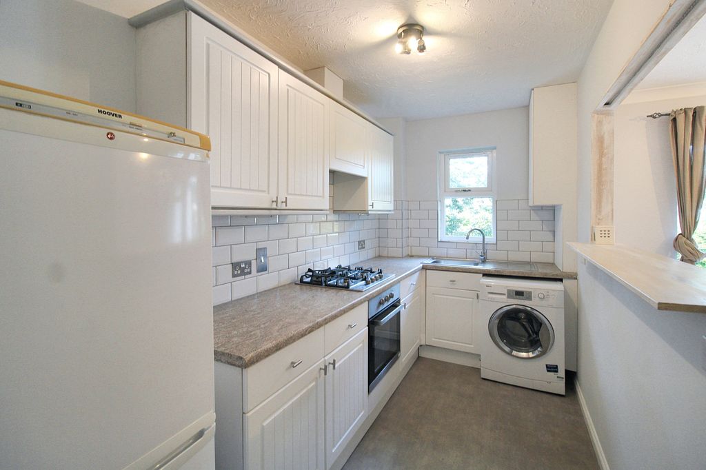 Property photo 3 of 13