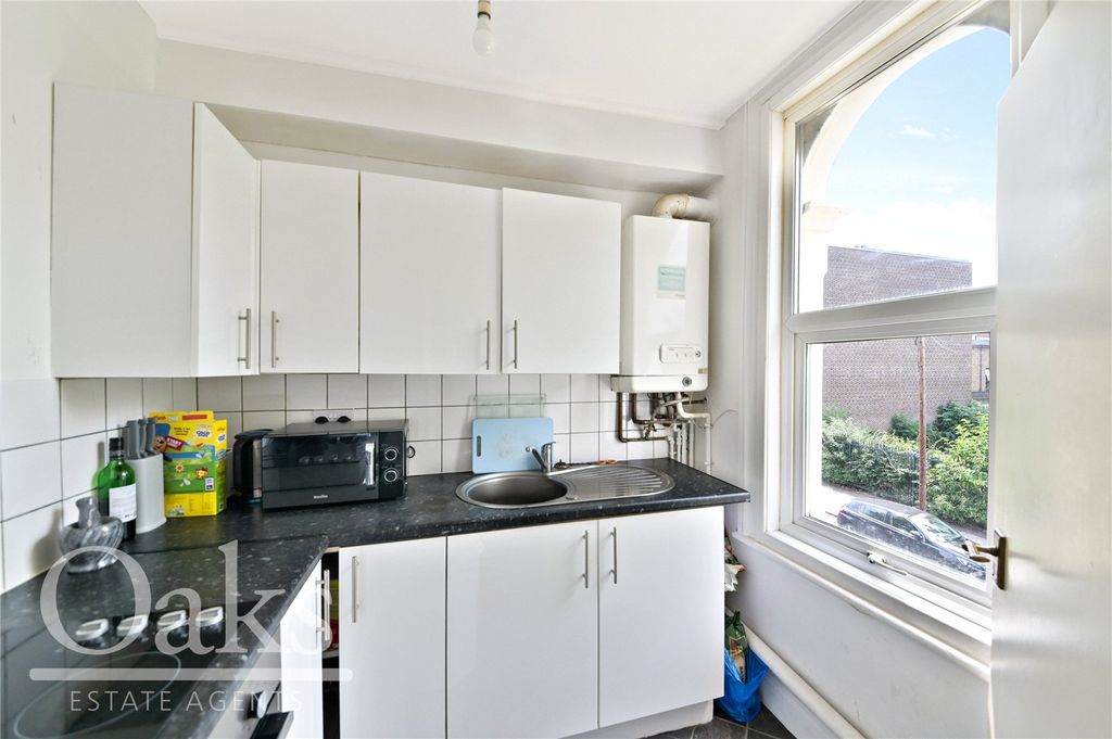 Property photo 3 of 8 Picture No. 08