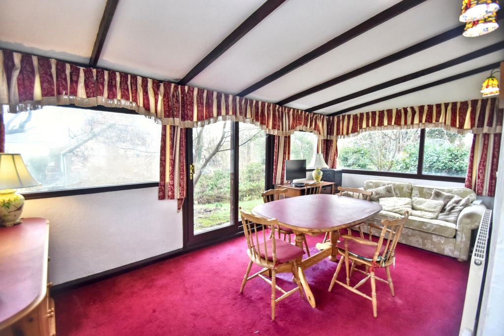 Property photo 2 of 15 Conservatory