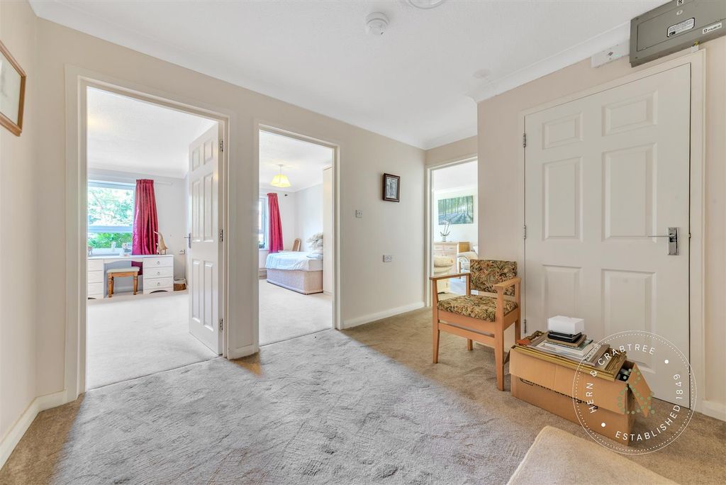 Property photo 2 of 24 Restway-Court-02.Jpg