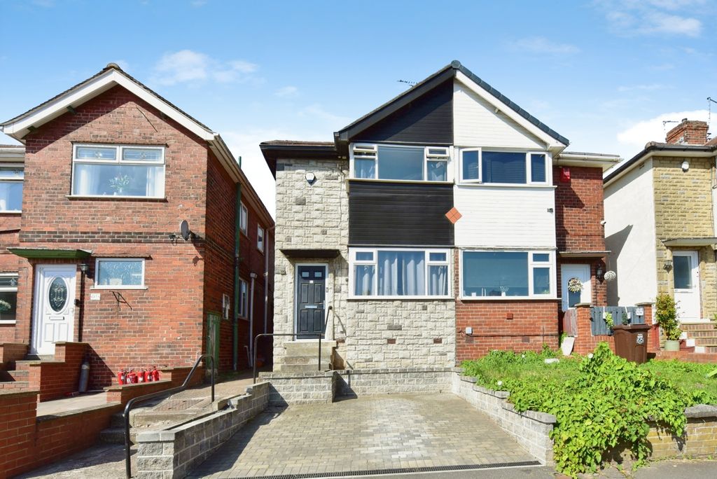 Property photo 1 of 17 Pbox-Img.Jpg