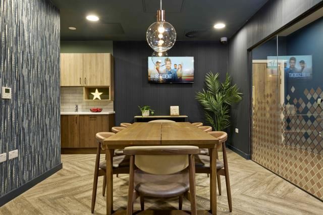 Property photo 2 of 13 Internal View