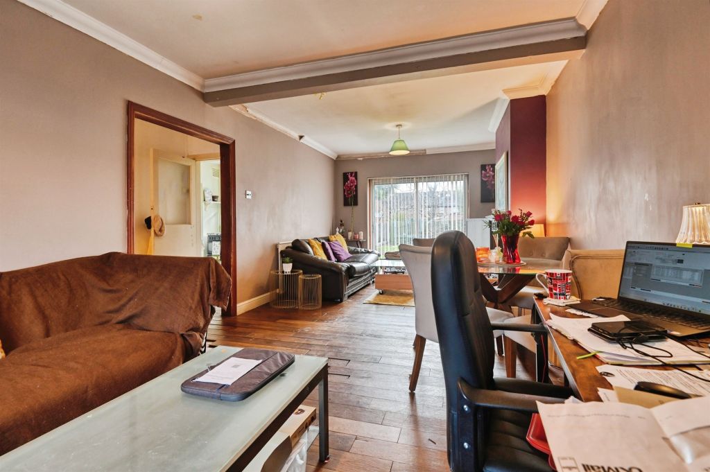 Property photo 3 of 18