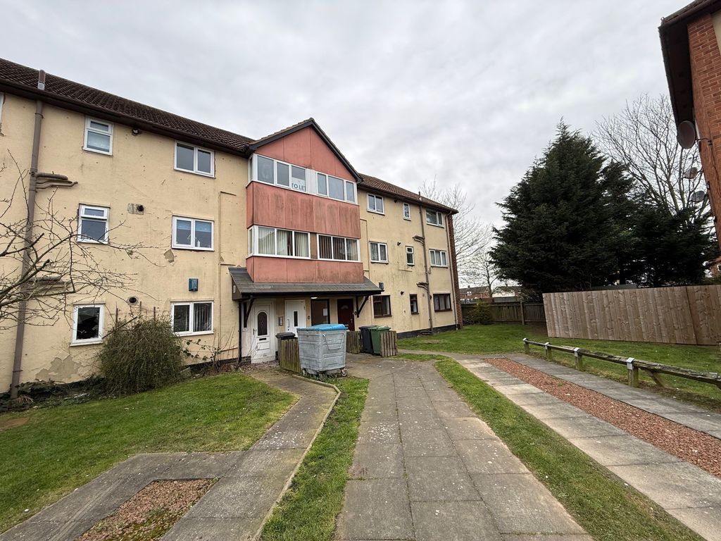 Property photo 1 of 8