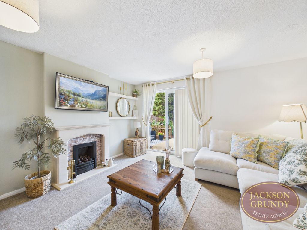 Property photo 2 of 15 Harksome Hill