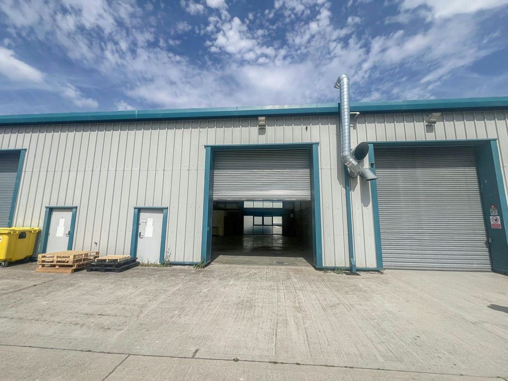 Property photo 1 of 4 c503Dbb779F1484B8F8Ca21421c0461c.Jpg