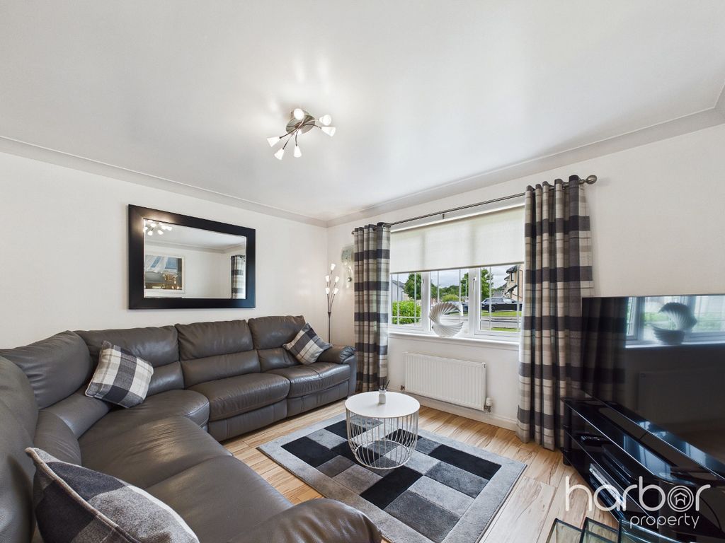 Property photo 3 of 27 5389638