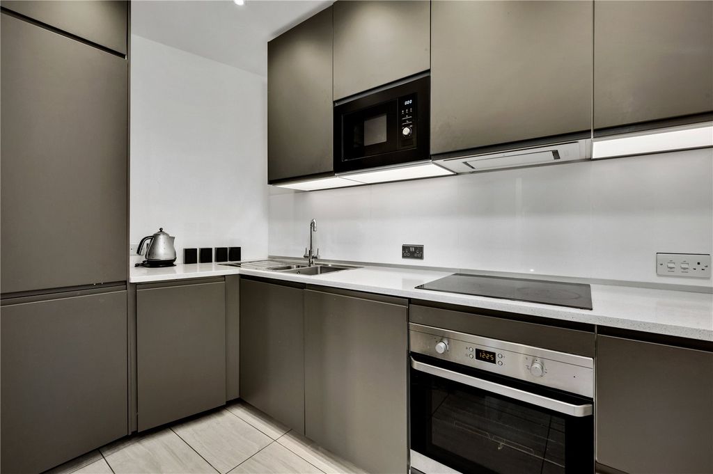 Property photo 2 of 8 Picture No. 06