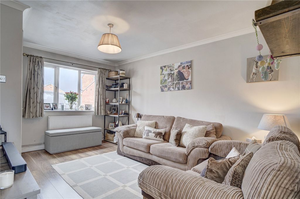 Property photo 3 of 14 Picture No. 16