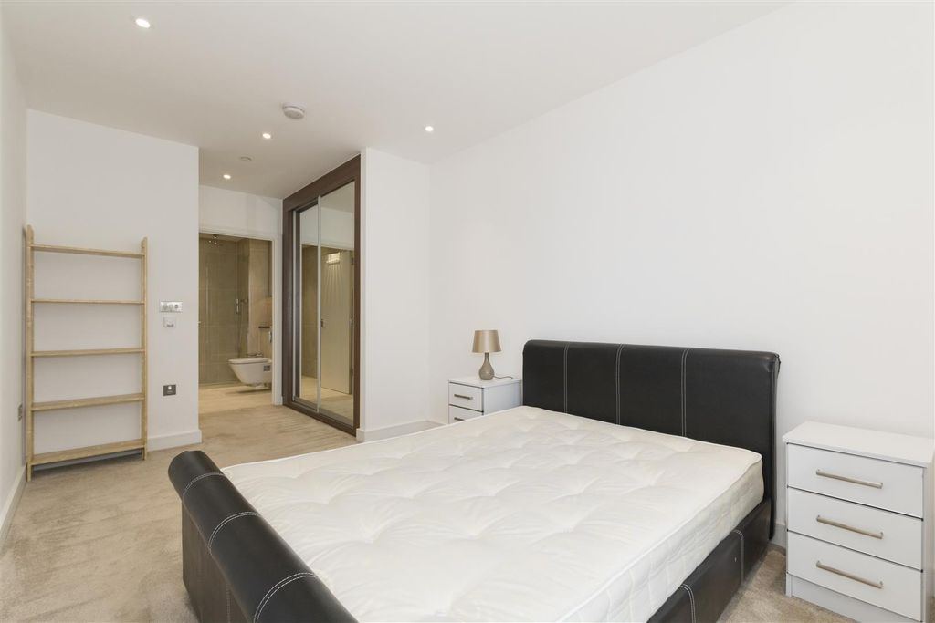 Additional image 9 of 2 bed flat to rentPinto Tower, Hebden Place, Nine Elms, London SW8