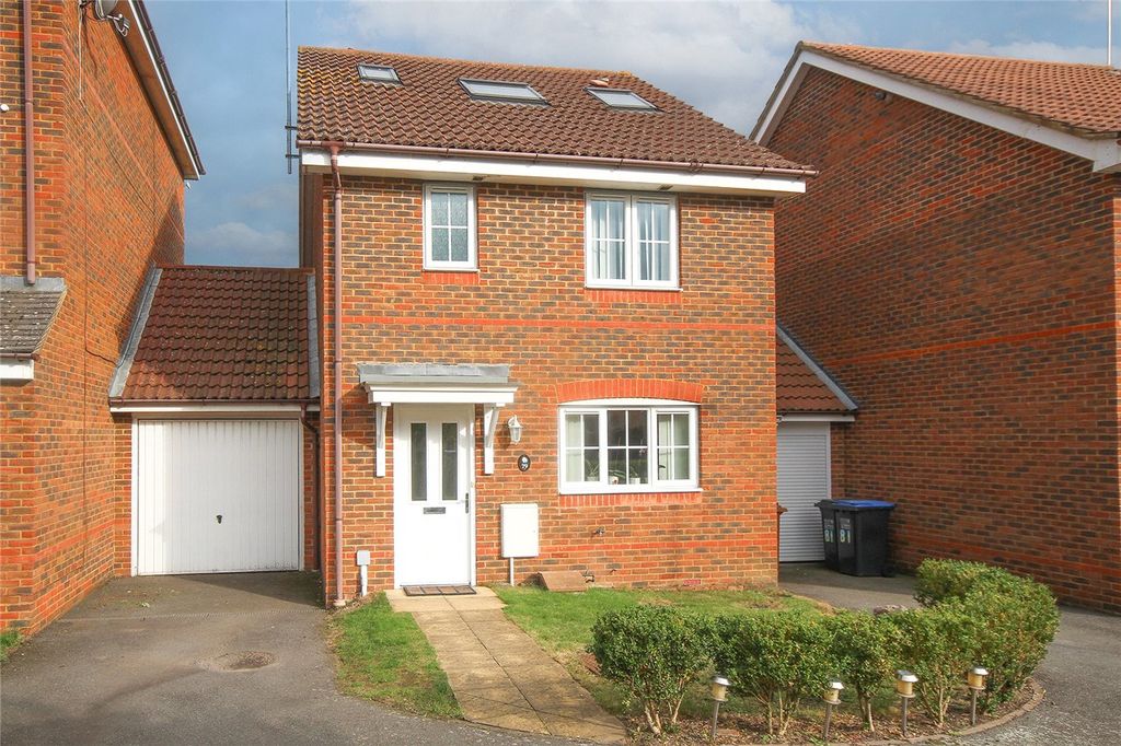 Property photo 1 of 12 Front Aspect