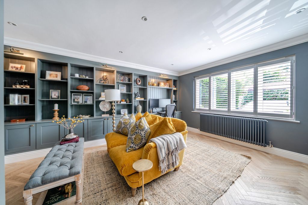 Property photo 3 of 24 1482240-19-6A3A6A...