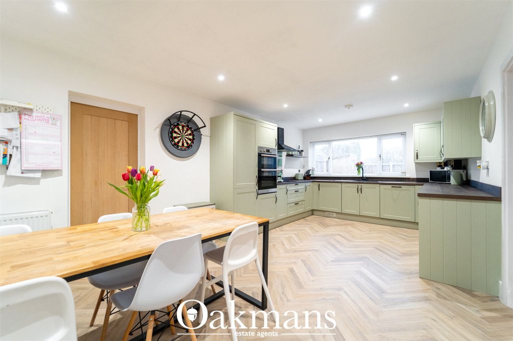 Property photo 2 of 20 Picture No. 18