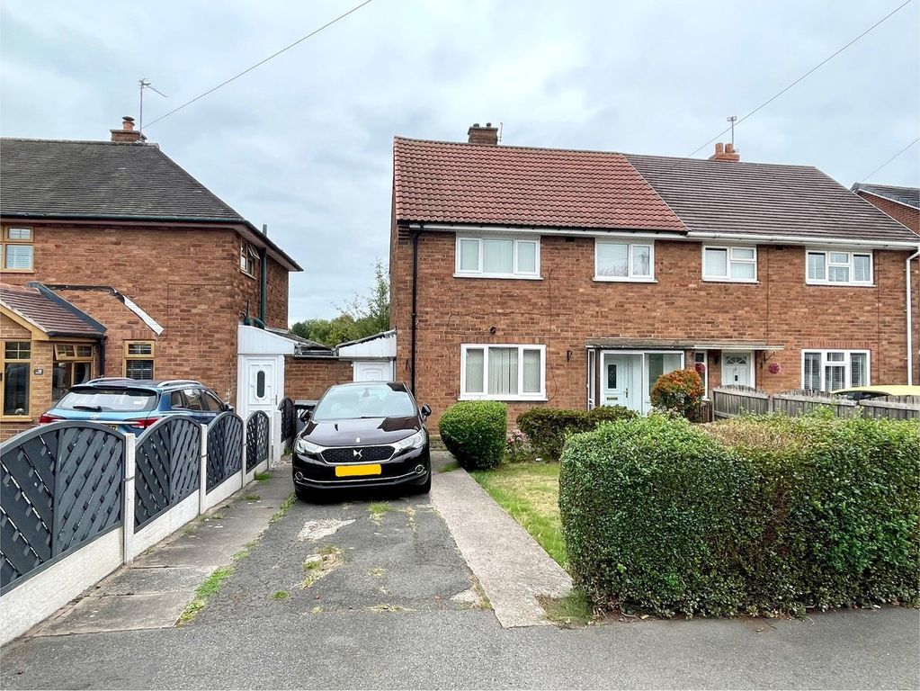 Property photo 1 of 12