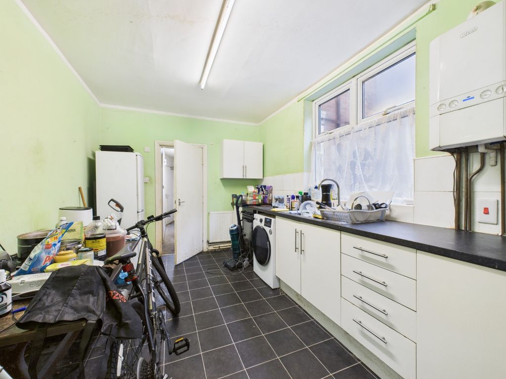 Property photo 3 of 18 4573833