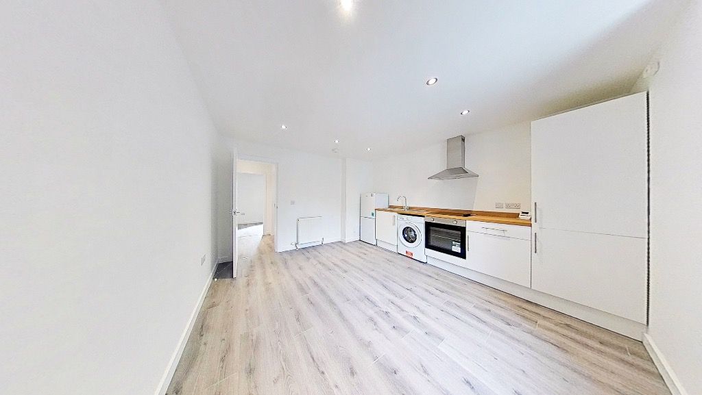 Property photo 3 of 9 Photo 3